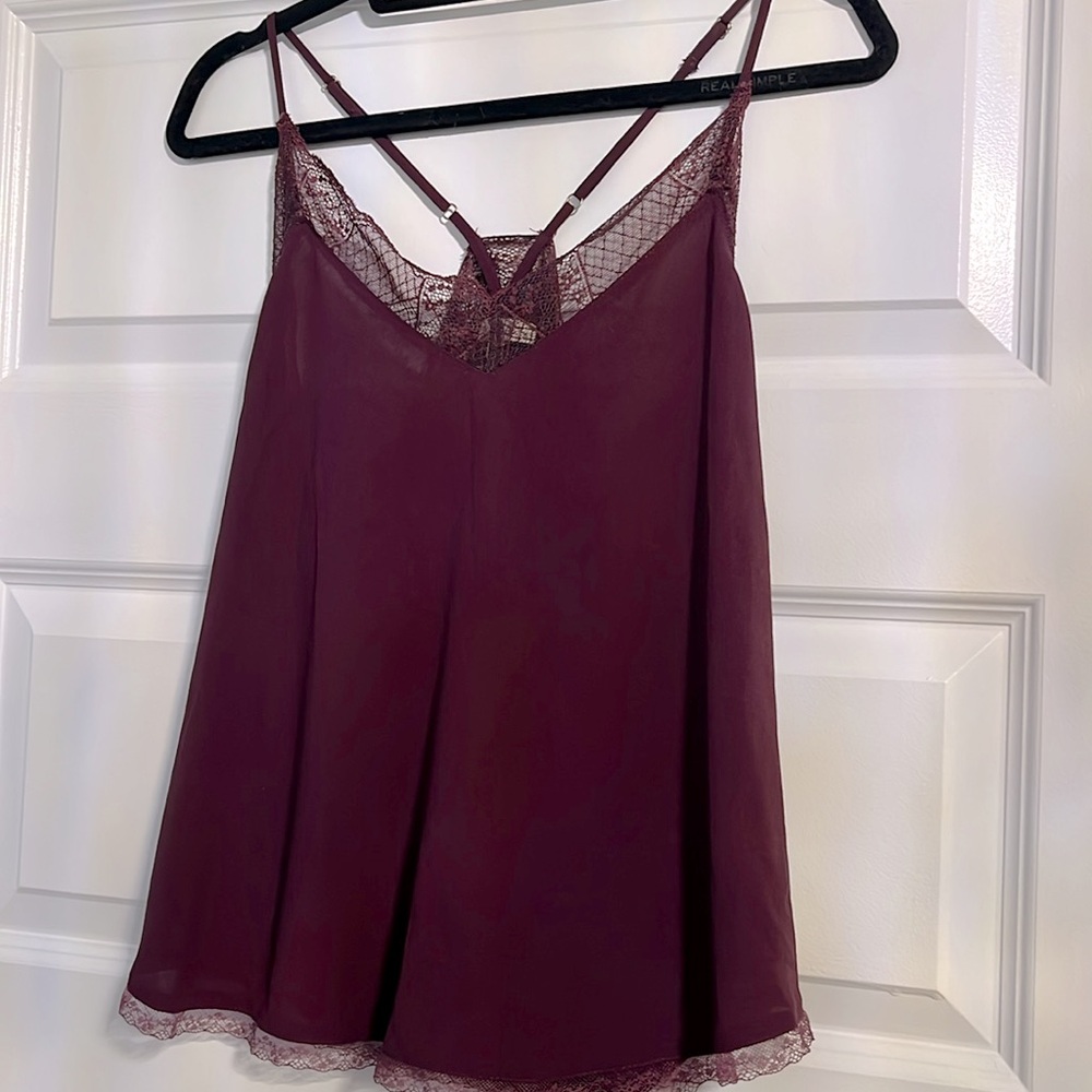 LA MIEL Burgundy Lace Camisole with Adjustable Straps - Picture 2 of 6